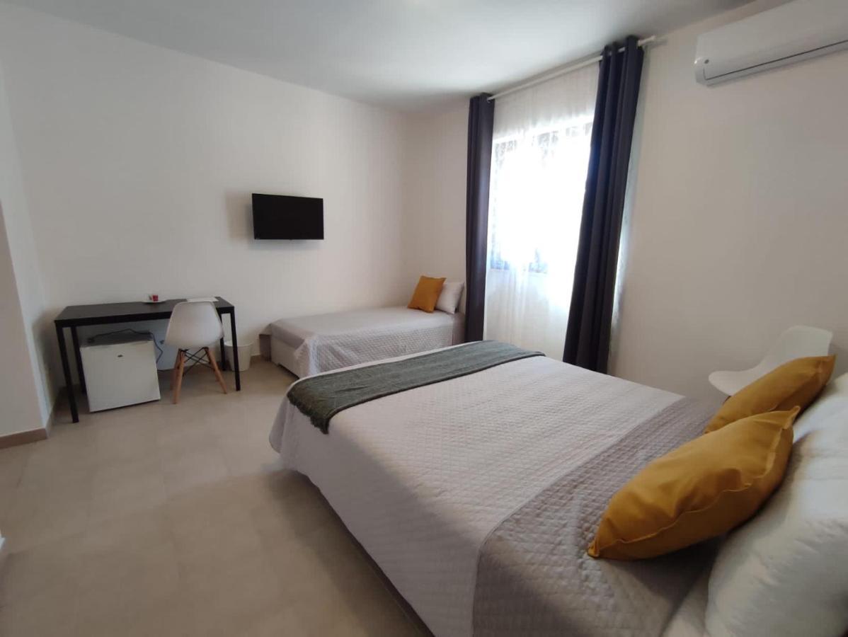Cristian Rooms Авола Экстерьер фото