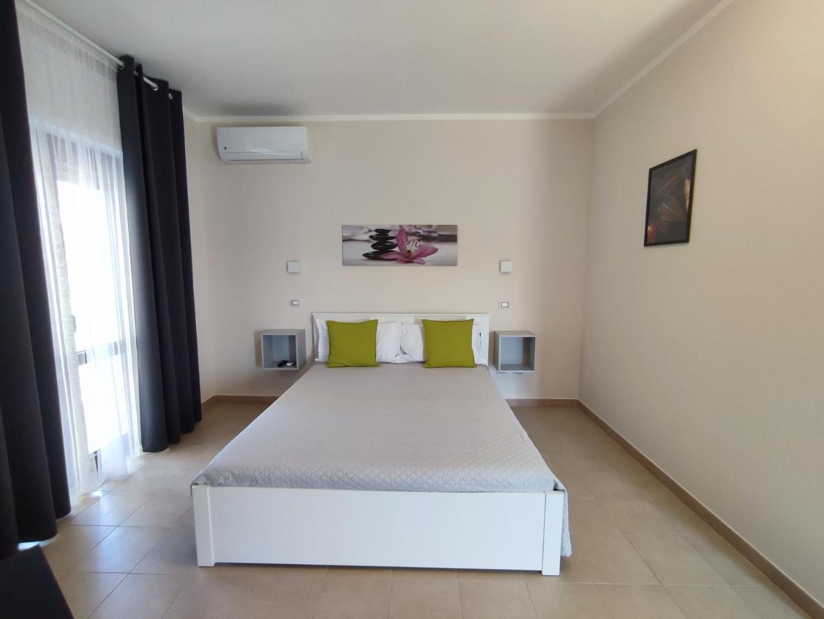 Cristian Rooms Авола Экстерьер фото